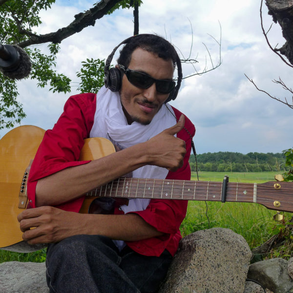 Video Premiere: Bombino Plays A Song Around the World, "Ahoulaguine Akaline"