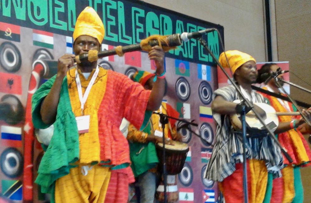 Ghanaian singer King Ayisoba. Photo by Tom Pryor