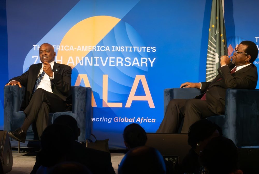 President Geingob of Namibia (right) in dialogue with President Masisi of Botswana (left) at the 2023 AAI Gala