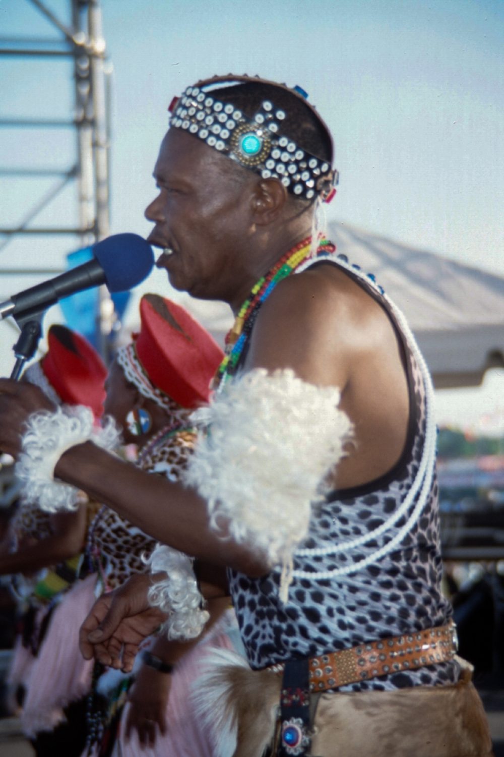 Simon "Mahlathini" Nkabindi in New Orleans (1937-1999) (Eyre, 1990)