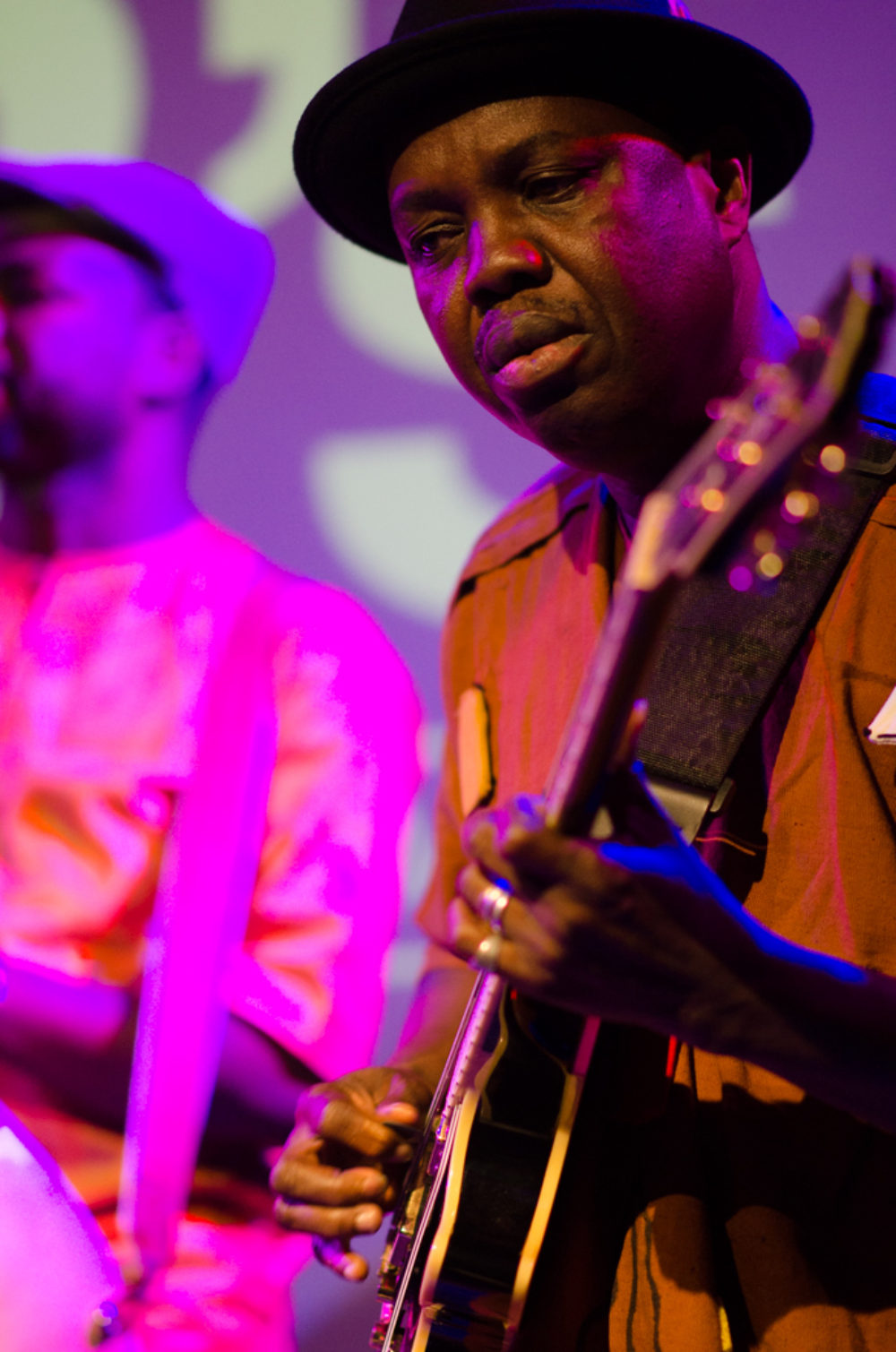 Djessou Mory Kante on guitar