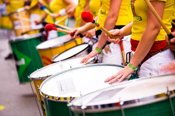 characteristics of samba music