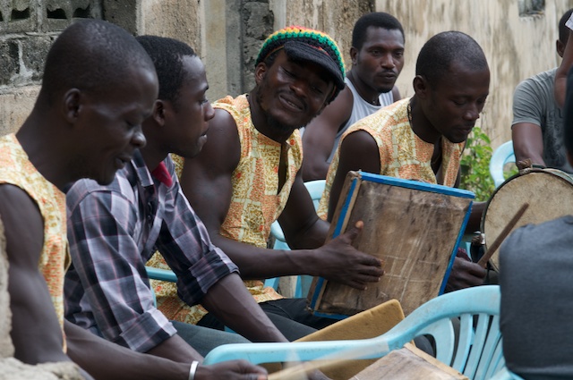 Konkoma musicians in Salt Pond (Eyre 2013)