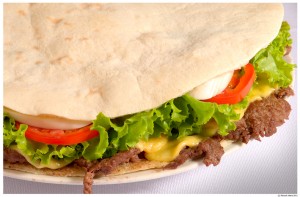 "Beirute" steak sandwitch, sold in Brazil