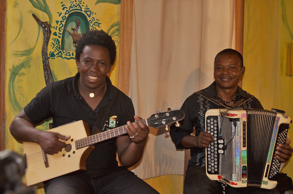 Petit and Dominic at Sakamanga Hotel (Eyre 2014)