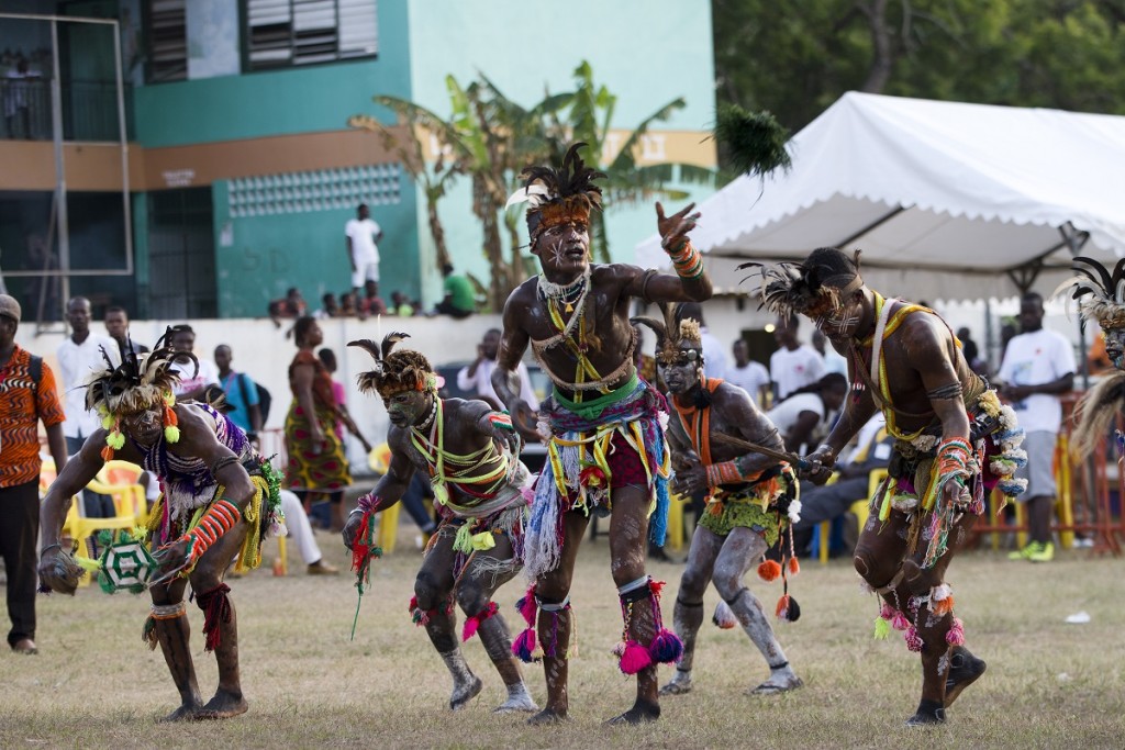 Traditional dancers from the Korhogo region in the north of Cote d'Ivoire, i was told. One of several troupes that roamed the grounds, wednesday afternoon to the delight of guests.