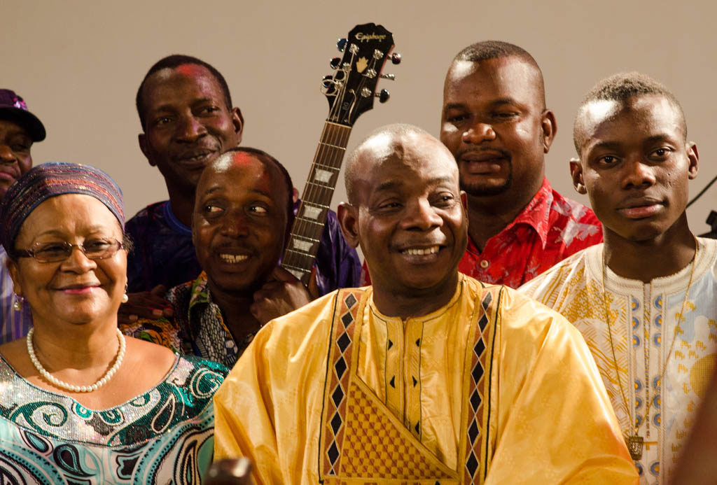 Toumani, Sidiki, musicians and the First Lady of Mali, after the concert (Eyre 2016)