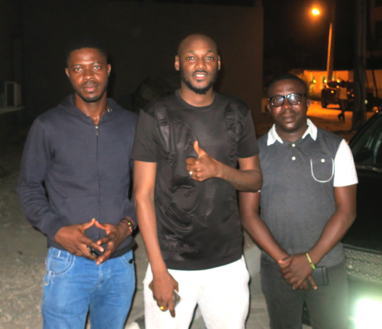 2Face Idibia (center) with Joh Olaniyi and Kazeem Akinpelu
