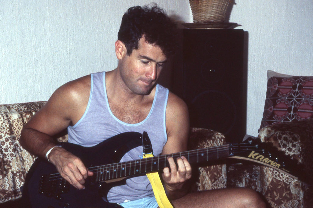 Johnny Clegg at home in Joburg (Eyre 1987)